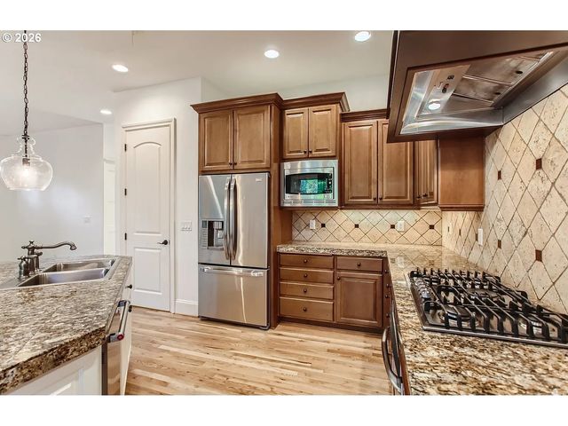 13902 Sw ANDREW Ter, Tigard, OR 97224
