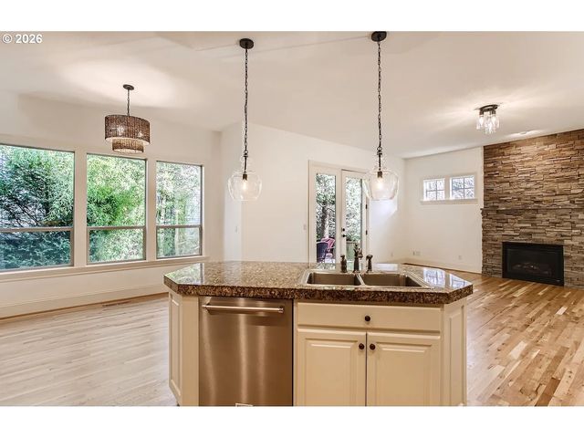 13902 Sw ANDREW Ter, Tigard, OR 97224