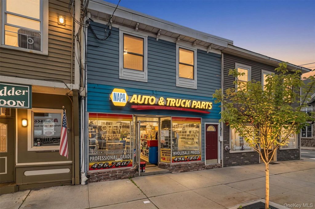 3 E Main Street, Washingtonville, NY 10992 — exterior