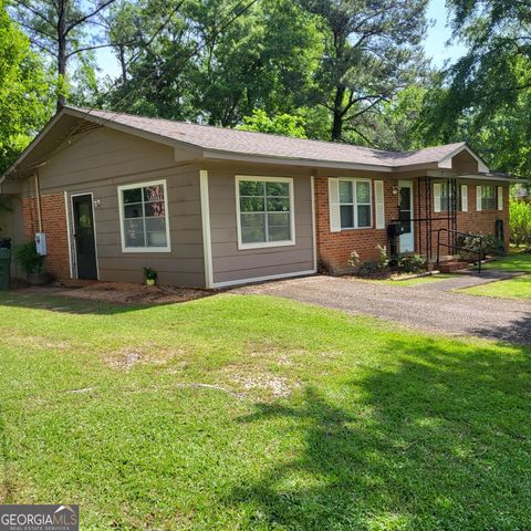 142 Cleveland Road, Valley, AL 36854