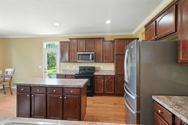 7542 Hickory Knoll Drive, Liberty Twp, OH 45044