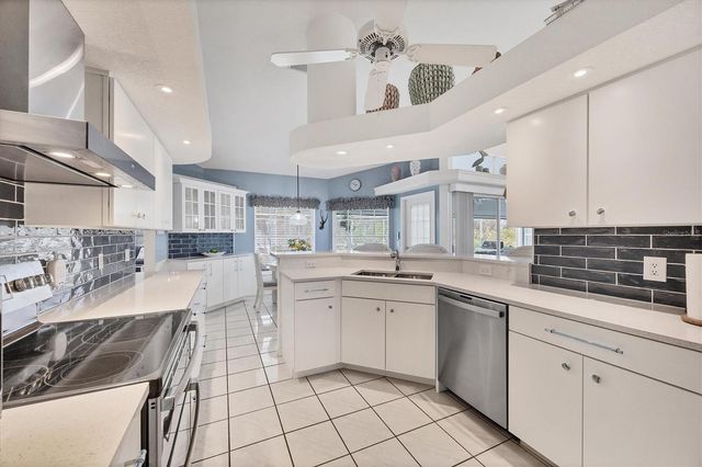 11 AMBERJACK LANE, Placida, FL 33946