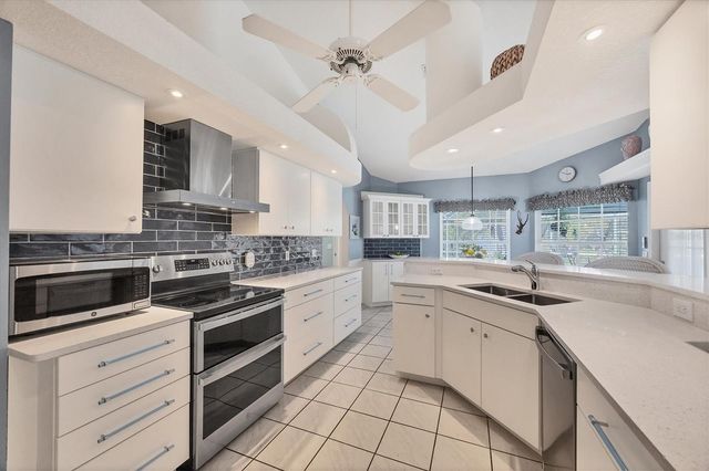 11 AMBERJACK LANE, Placida, FL 33946