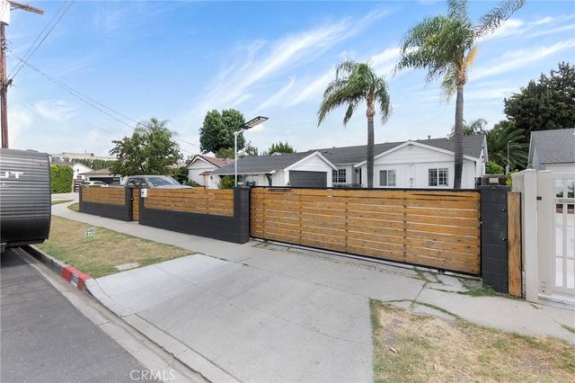 8626 Marklein, North Hills, CA 91343