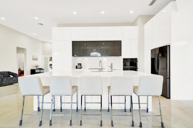 10313 Lexington Estates Boulevard, Boca Raton, FL 33428
