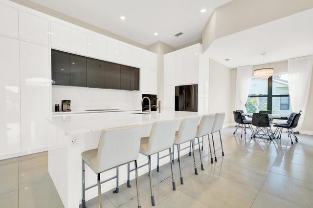 10313 Lexington Estates Boulevard, Boca Raton, FL 33428