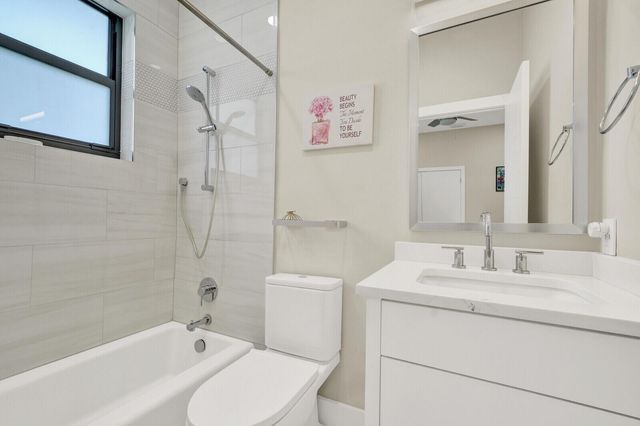 10313 Lexington Estates Boulevard, Boca Raton, FL 33428