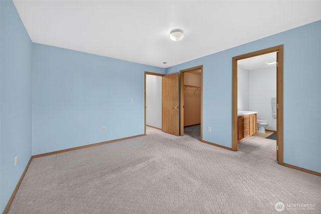 10124 SE 242nd Place, Kent, WA 98030