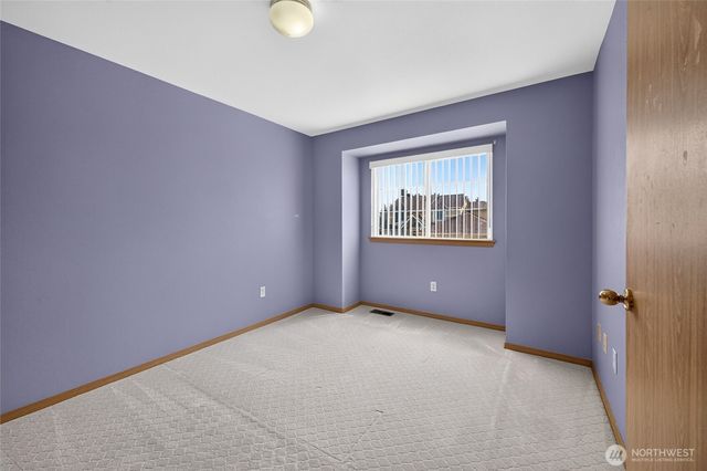 10124 SE 242nd Place, Kent, WA 98030