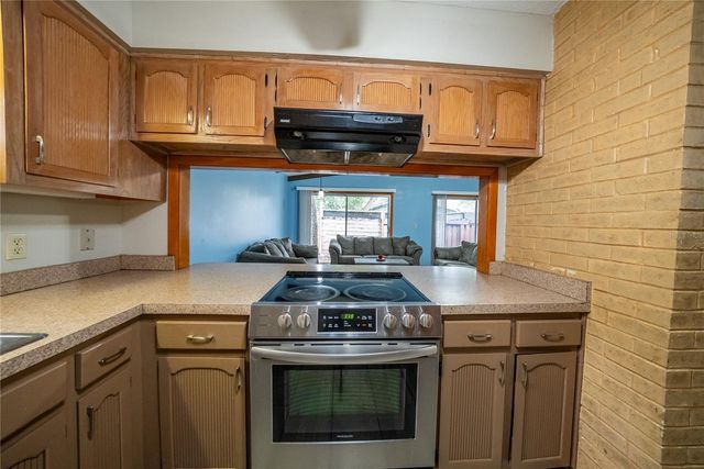 12 SPRING LAKE WAY, Ocala, FL 34472