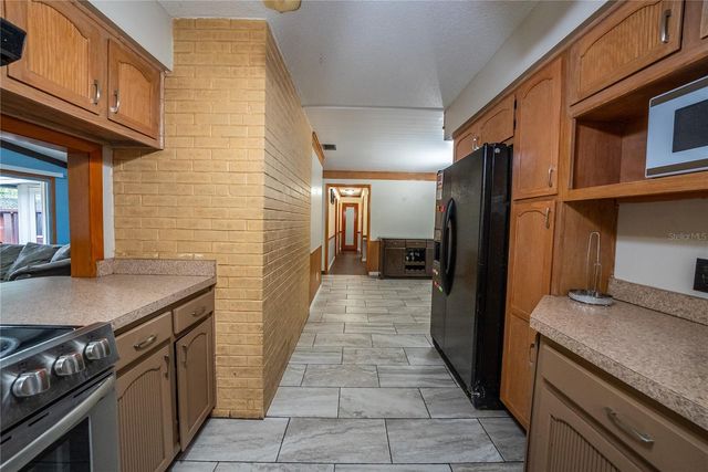 12 SPRING LAKE WAY, Ocala, FL 34472