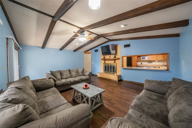 12 SPRING LAKE WAY, Ocala, FL 34472