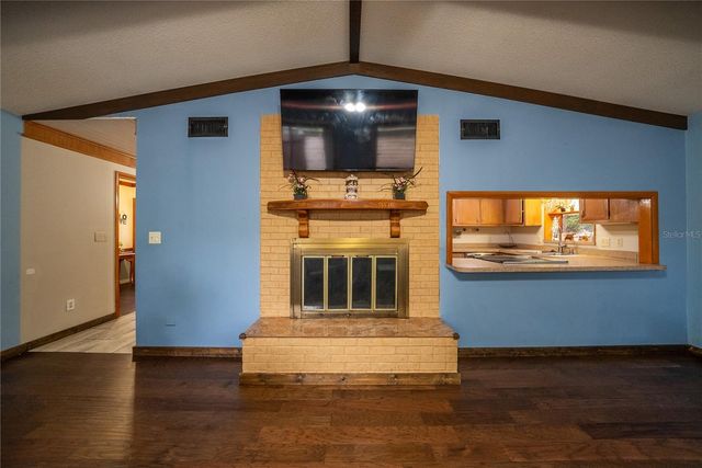 12 SPRING LAKE WAY, Ocala, FL 34472