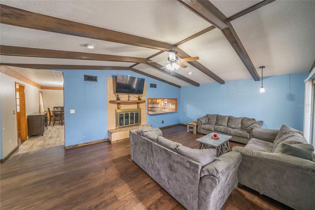 12 SPRING LAKE WAY, Ocala, FL 34472