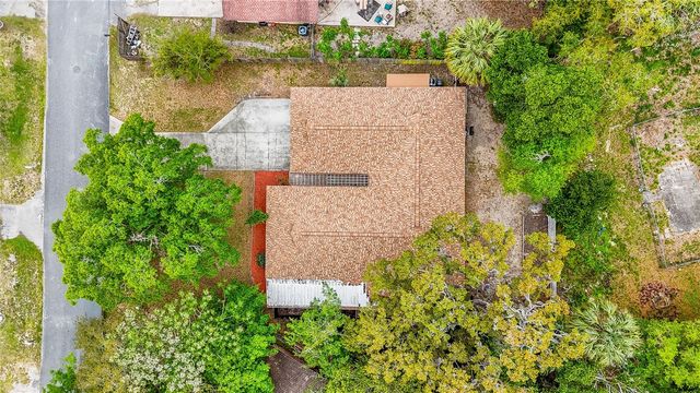 12 SPRING LAKE WAY, Ocala, FL 34472