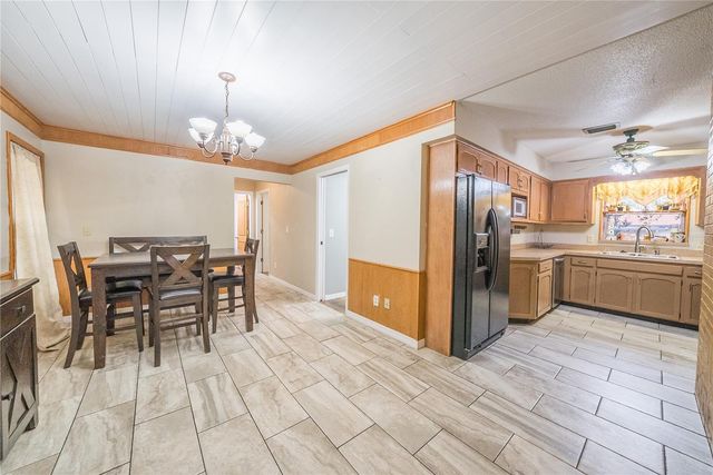 12 SPRING LAKE WAY, Ocala, FL 34472