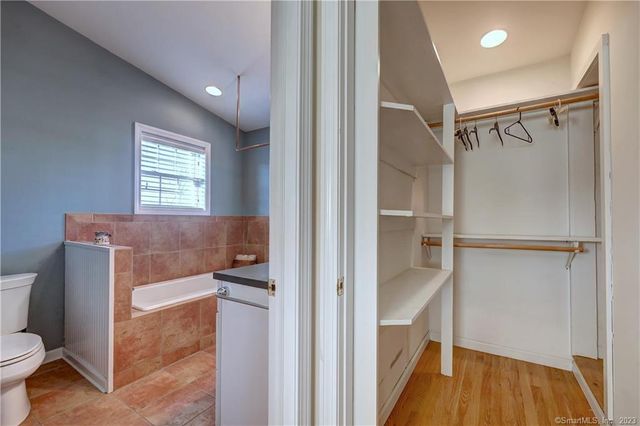 22 Usher Street, Milford, CT 06460