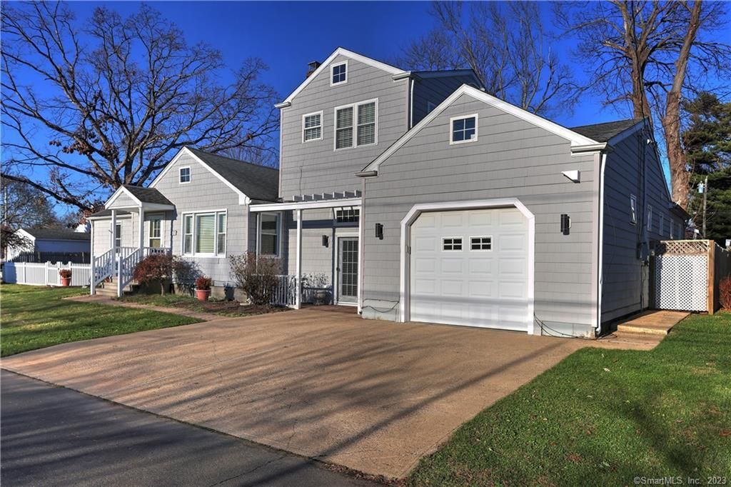 22 Usher Street, Milford, CT 06460