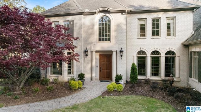 1748 VESTWOOD HILLS DRIVE, Vestavia Hills, AL 35216