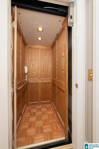 1748 VESTWOOD HILLS DRIVE, Vestavia Hills, AL 35216