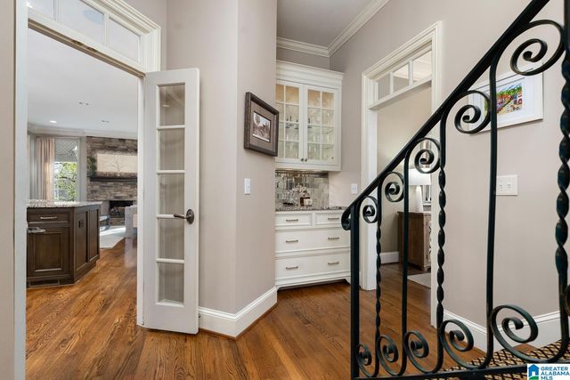 1748 VESTWOOD HILLS DRIVE, Vestavia Hills, AL 35216