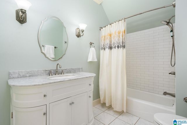 1748 VESTWOOD HILLS DRIVE, Vestavia Hills, AL 35216