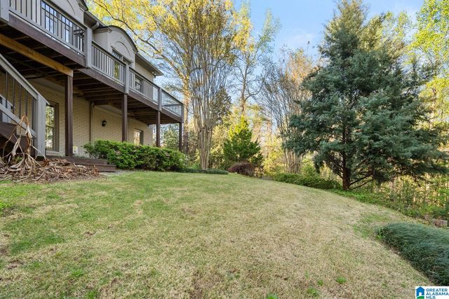 1748 VESTWOOD HILLS DRIVE, Vestavia Hills, AL 35216