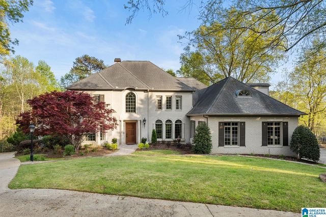 1748 VESTWOOD HILLS DRIVE, Vestavia Hills, AL 35216
