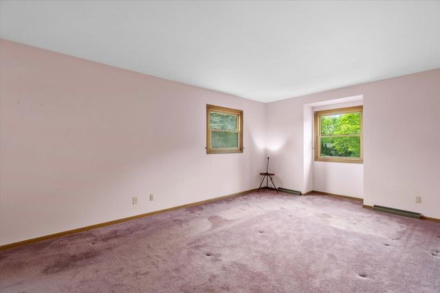 17645 Wexford COURT, Brookfield, WI 53045