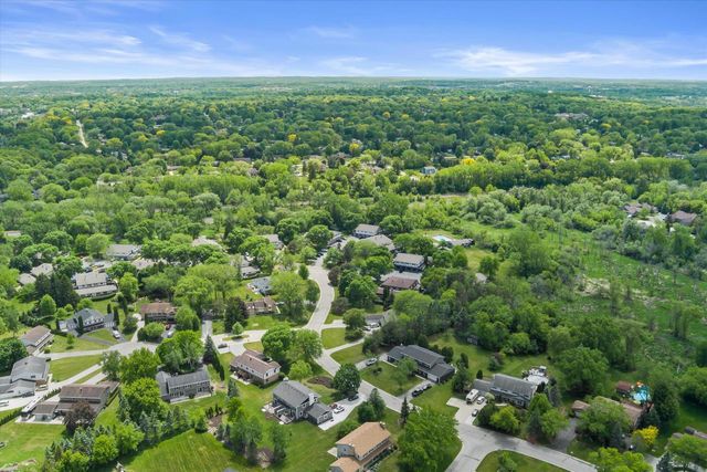 17645 Wexford COURT, Brookfield, WI 53045