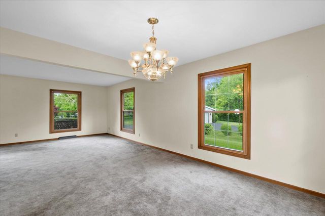 17645 Wexford COURT, Brookfield, WI 53045