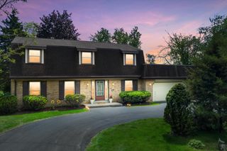 17645 Wexford COURT, Brookfield, WI 53045