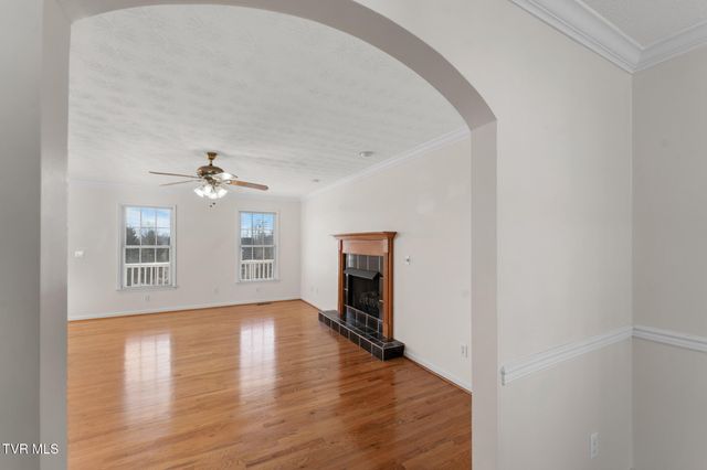 16359 Old Timber Road, Abingdon, VA 24210