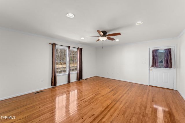 16359 Old Timber Road, Abingdon, VA 24210