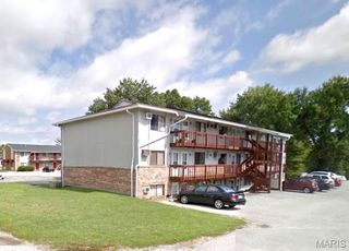 8 N 45TH Street 8, Belleville, IL 62226