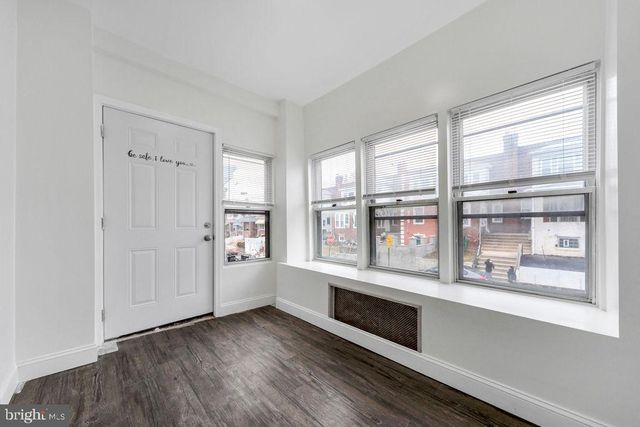 274 AVON RD, Upper Darby, PA 19082