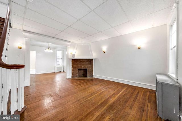 274 AVON RD, Upper Darby, PA 19082