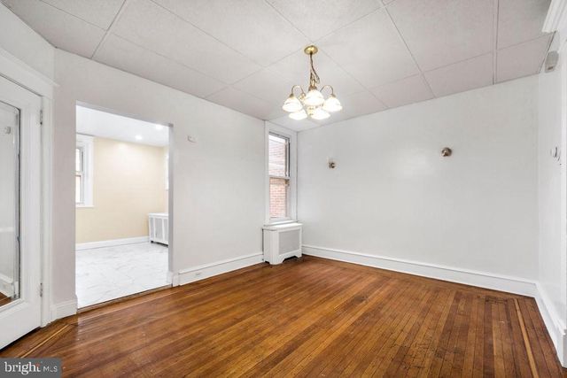 274 AVON RD, Upper Darby, PA 19082