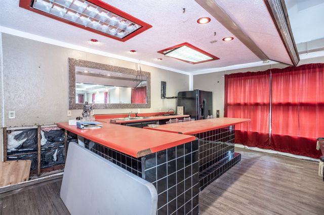 2730 Maverick Lane, Aubrey, TX 76227