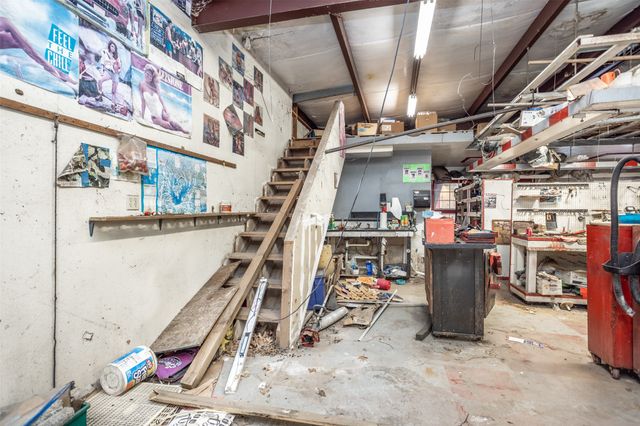 2730 Maverick Lane, Aubrey, TX 76227