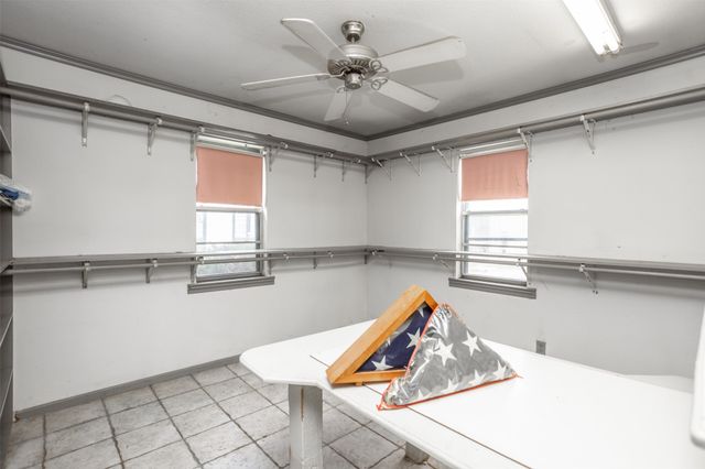 2730 Maverick Lane, Aubrey, TX 76227