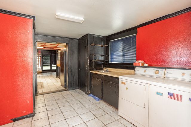 2730 Maverick Lane, Aubrey, TX 76227