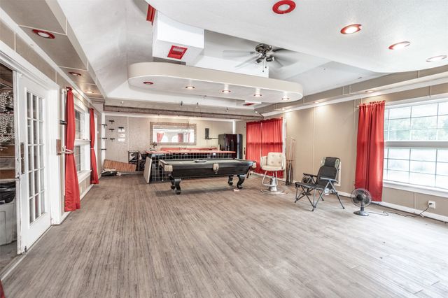 2730 Maverick Lane, Aubrey, TX 76227