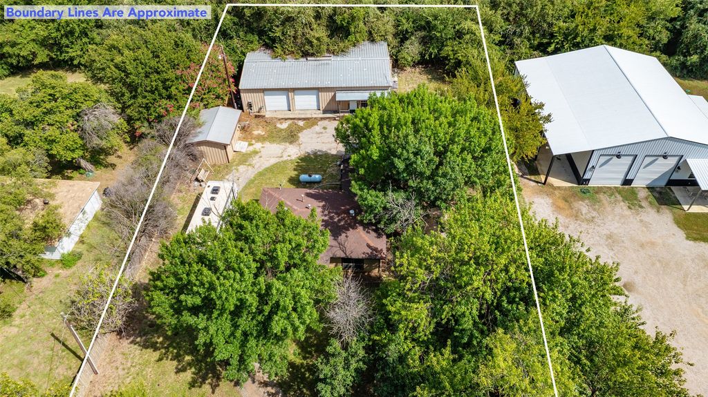 2730 Maverick Lane, Aubrey, TX 76227
