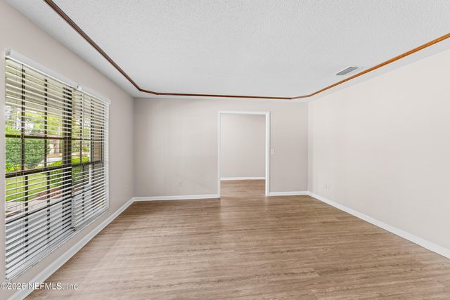 9604 WEXFORD Road, Jacksonville, FL 32257