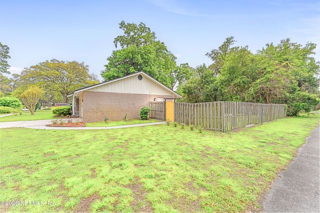 9604 WEXFORD Road, Jacksonville, FL 32257