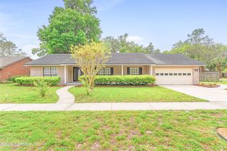9604 WEXFORD Road, Jacksonville, FL 32257