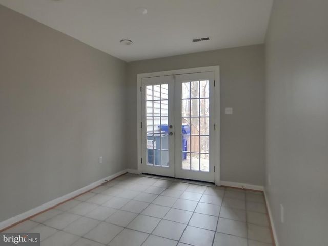 7902 HEATHERLEIGH PL, White Plains, MD 20695