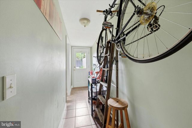 2442 E GORDON ST, Philadelphia, PA 19125
