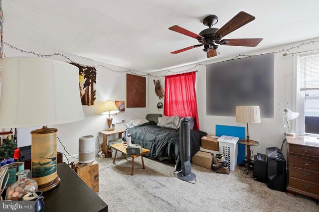2442 E GORDON ST, Philadelphia, PA 19125